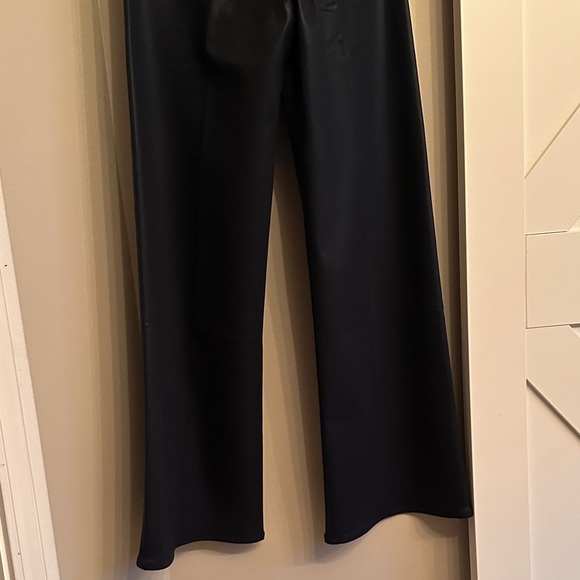 PAIGE coated Women's Wide Leg navy Jeans - Picture 8 of 8